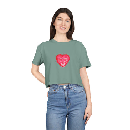 Good Girls Read Smut Crop Tee