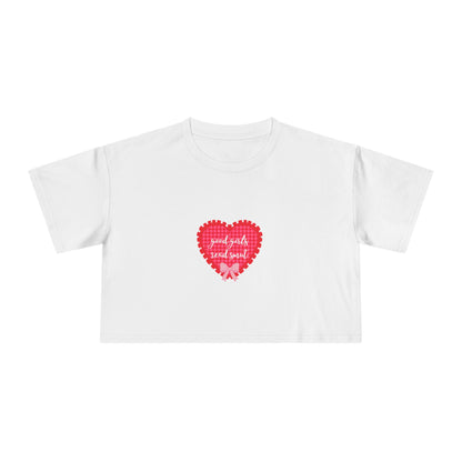 Good Girls Read Smut Crop Tee
